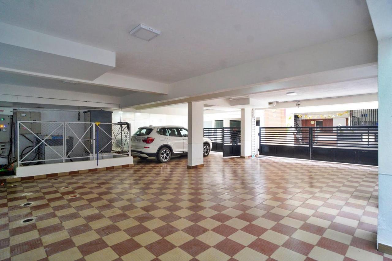 Hotel Sterling Inn Bangalore International Airport Yelahanka Exterior photo